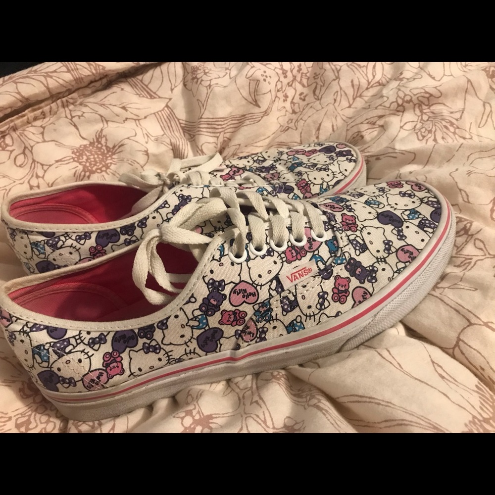 Barely worn hello kitty vans